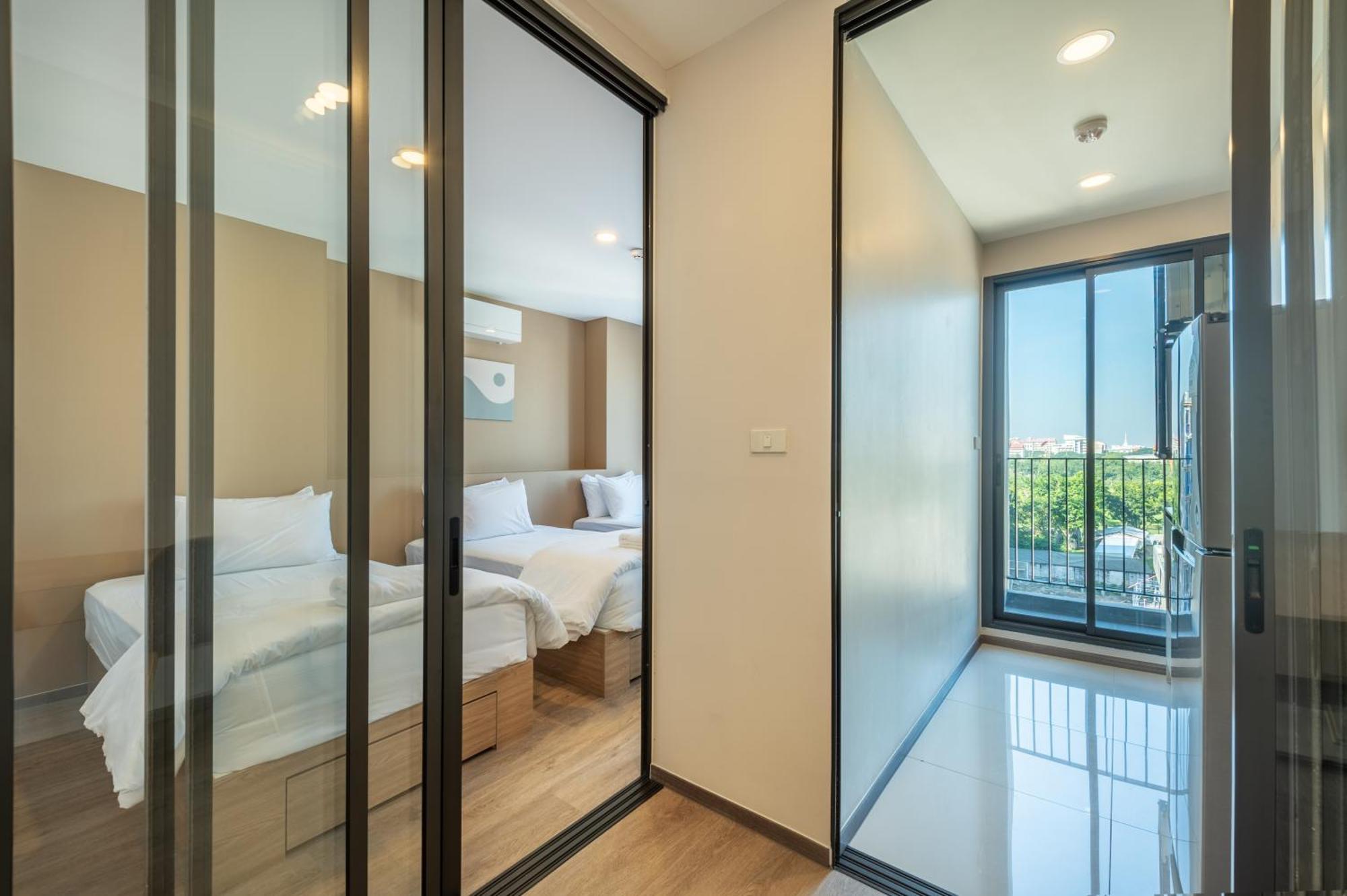 Salaya One Hotel & Service Apartment Buitenkant foto