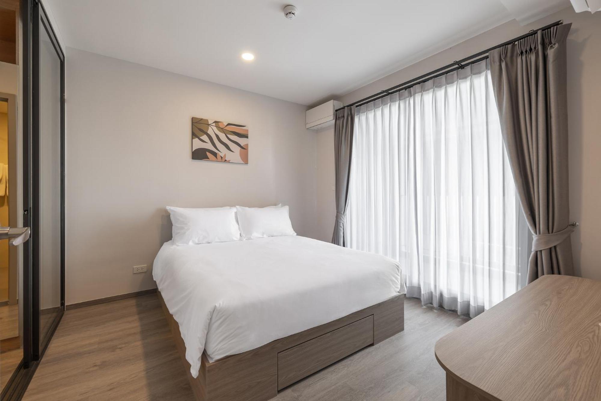 Salaya One Hotel & Service Apartment Buitenkant foto