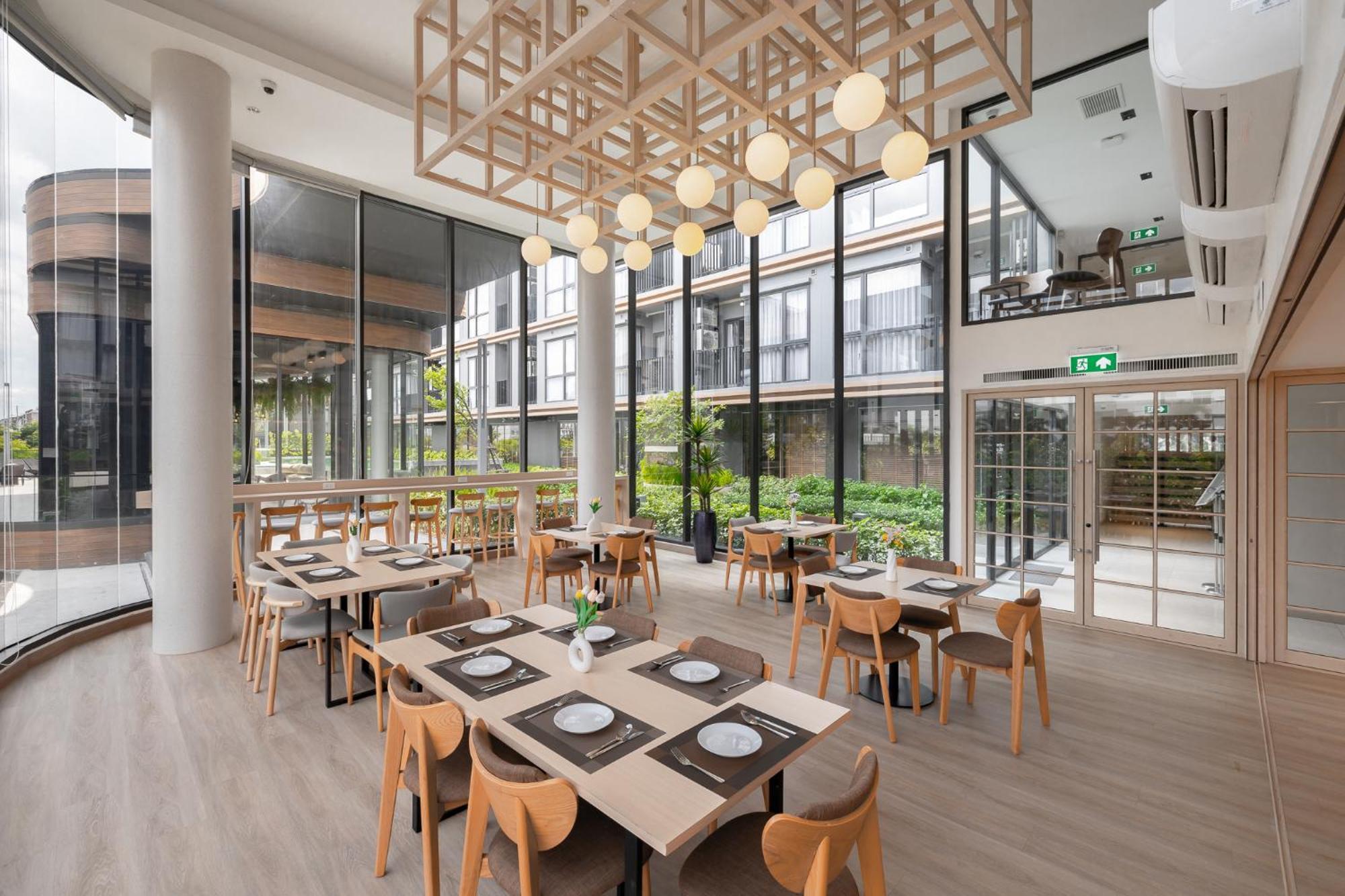 Salaya One Hotel & Service Apartment Buitenkant foto