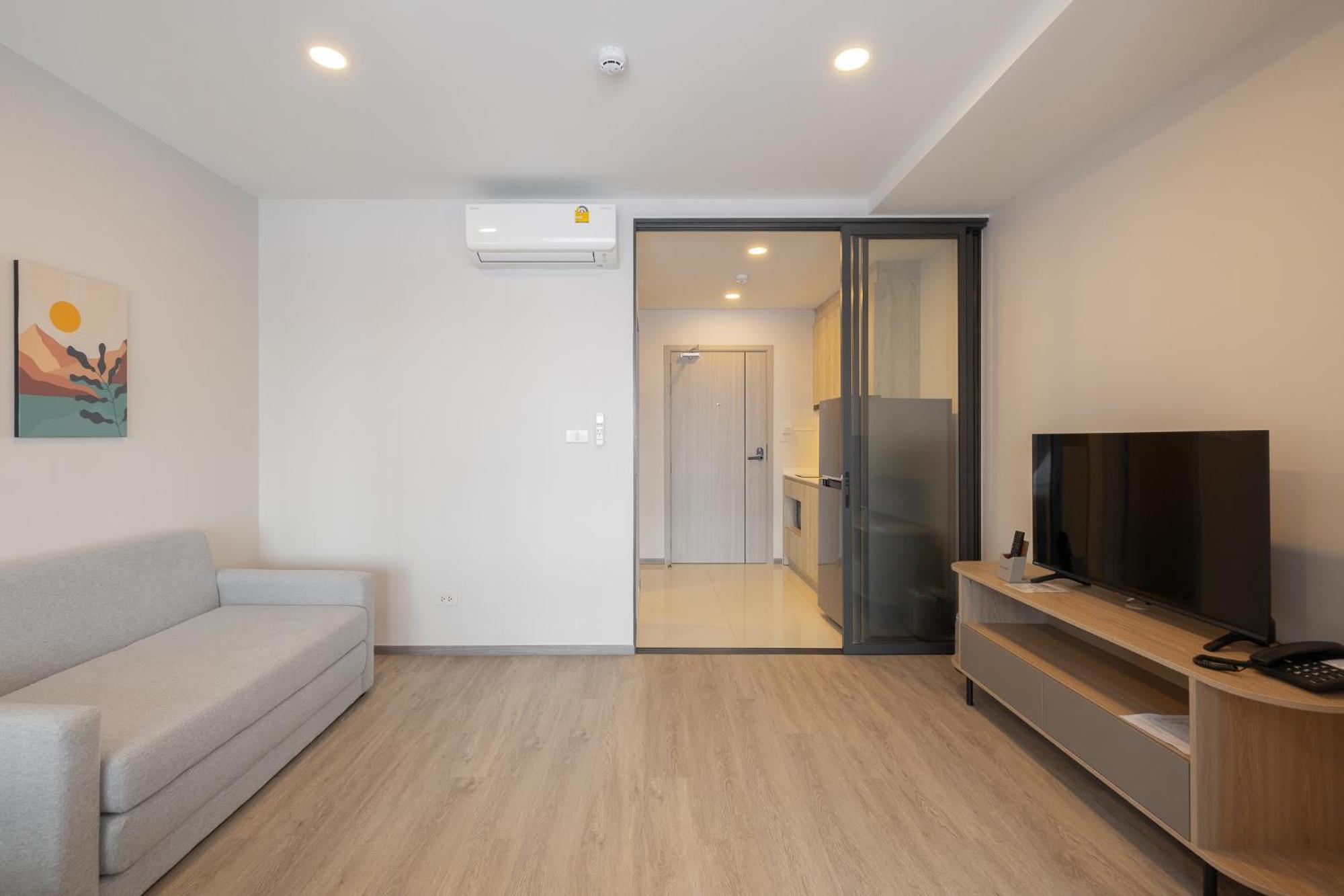 Salaya One Hotel & Service Apartment Buitenkant foto
