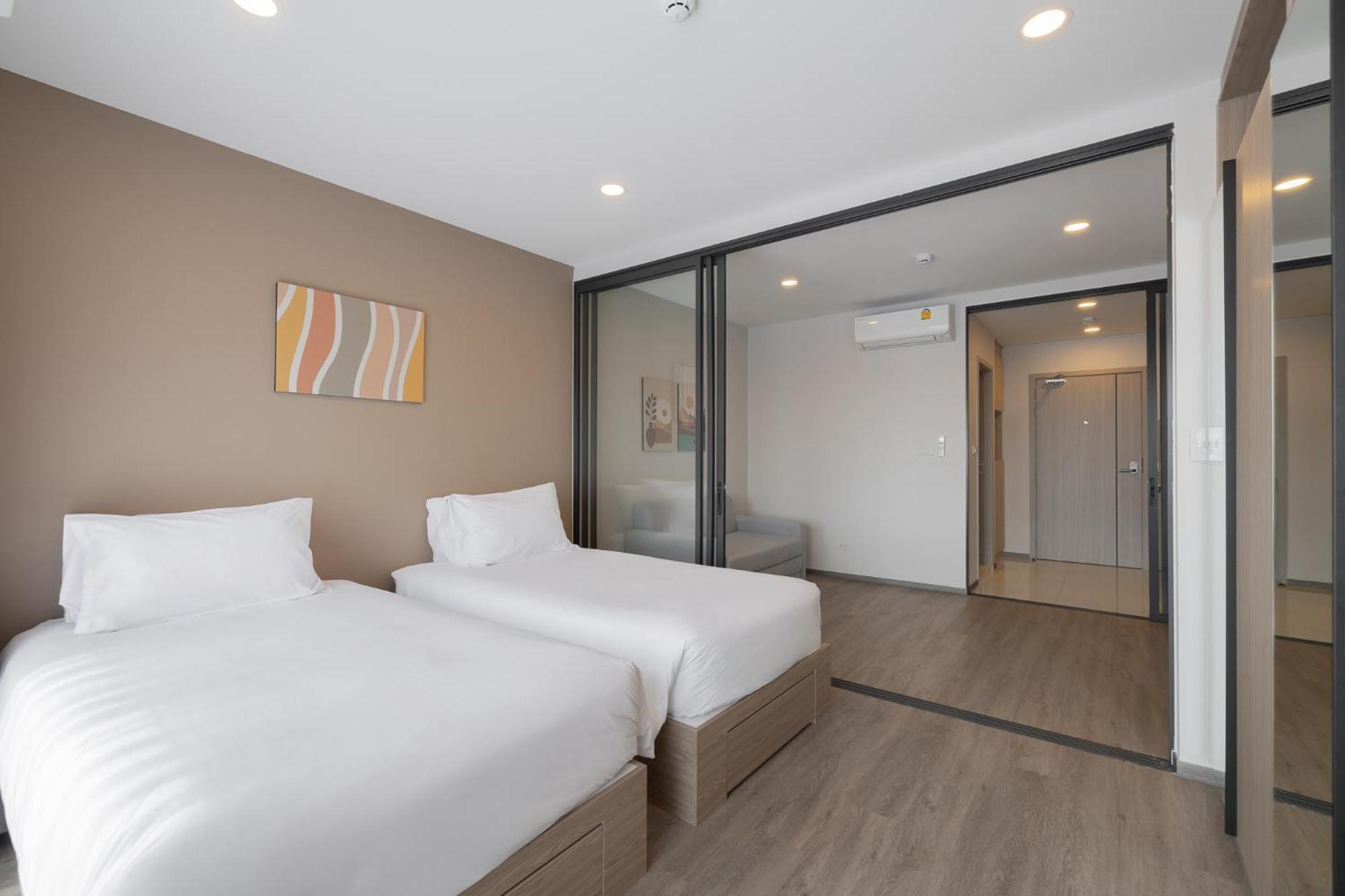 Salaya One Hotel & Service Apartment Buitenkant foto