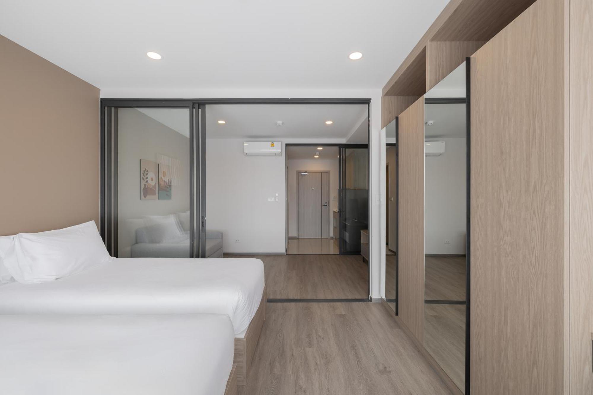Salaya One Hotel & Service Apartment Buitenkant foto